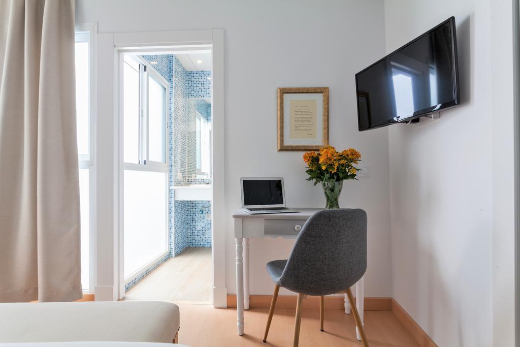 Apartamento Hostly Acetres 1b-2b Center-fibre-conmunal Terrace-parking Optional *