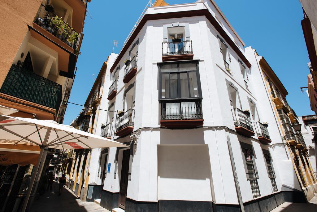 Hostly Acetres 1b-2b Center-fibre-conmunal Terrace-parking Optional Apartamento Sevilha